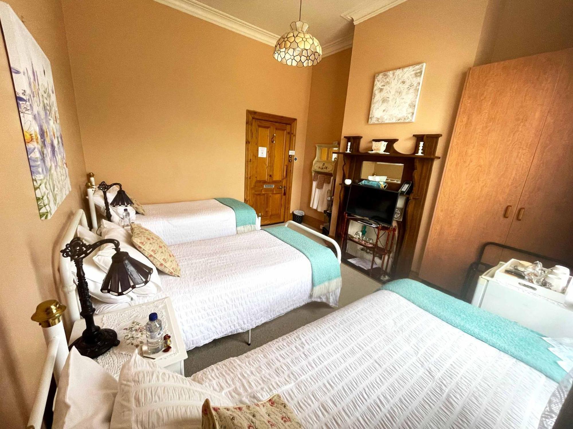 Stony Rise Cottage B&B Devonport Ngoại thất bức ảnh
